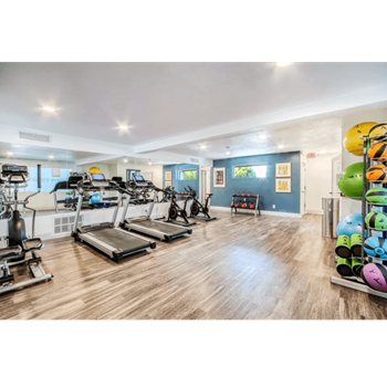 24/7 Fitness center